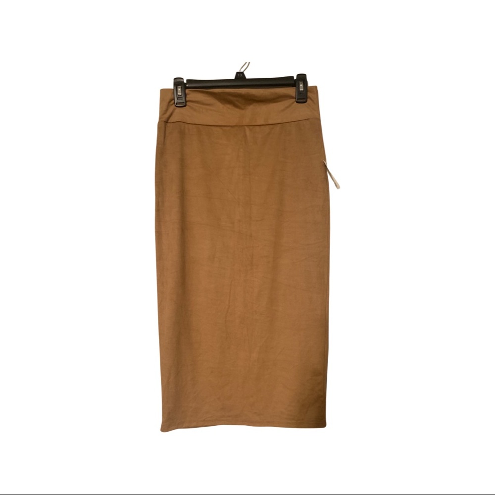 NWT Best Cody Sz Large lightweight stretchy suede-like cognac colored skirt.